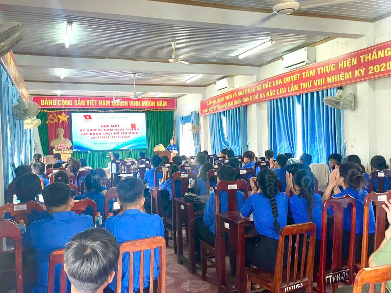 z7663444745945 29c24f54fe83d25c6f82dd2d0ed4b8c1